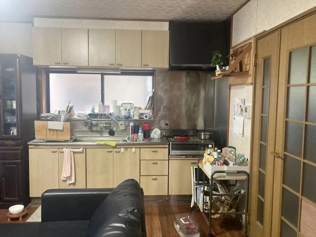 改修前のキッチン